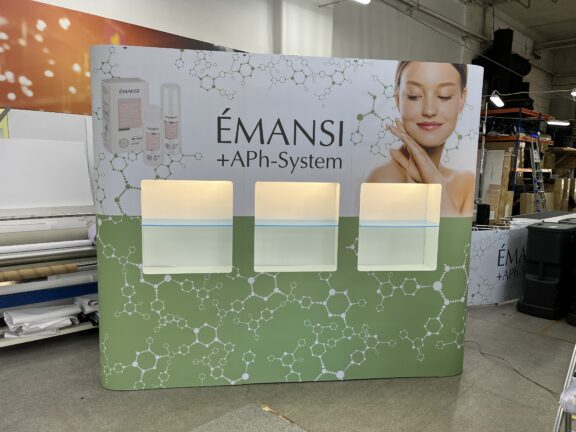 Pop Up 3*3 прямой с 3-мя витринами